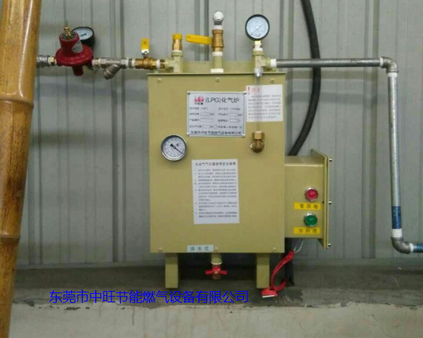 锅炉燃烧机装20KG气化炉实